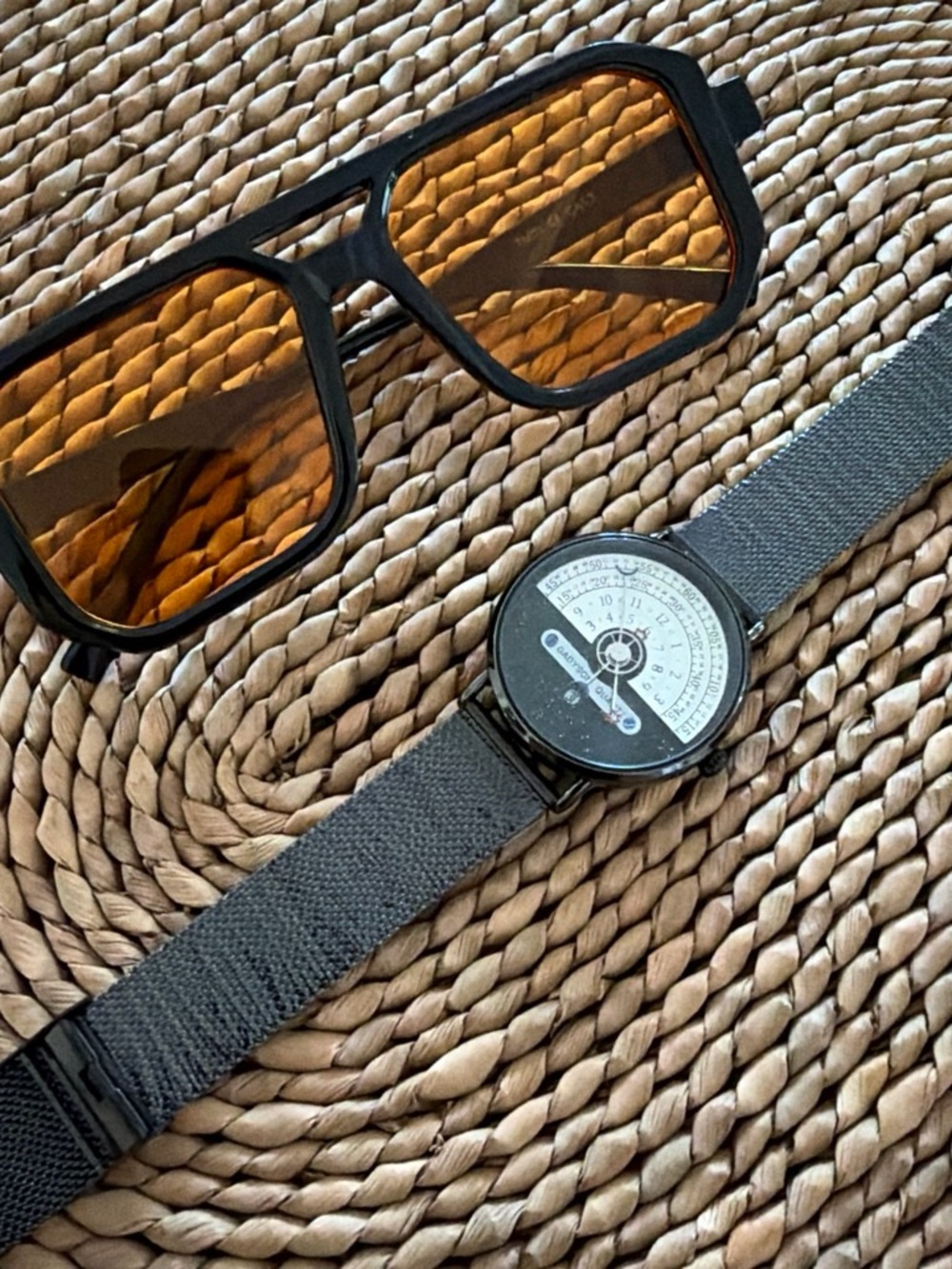 Men's Black Fabric Strap Watch - Minimal Modern Design